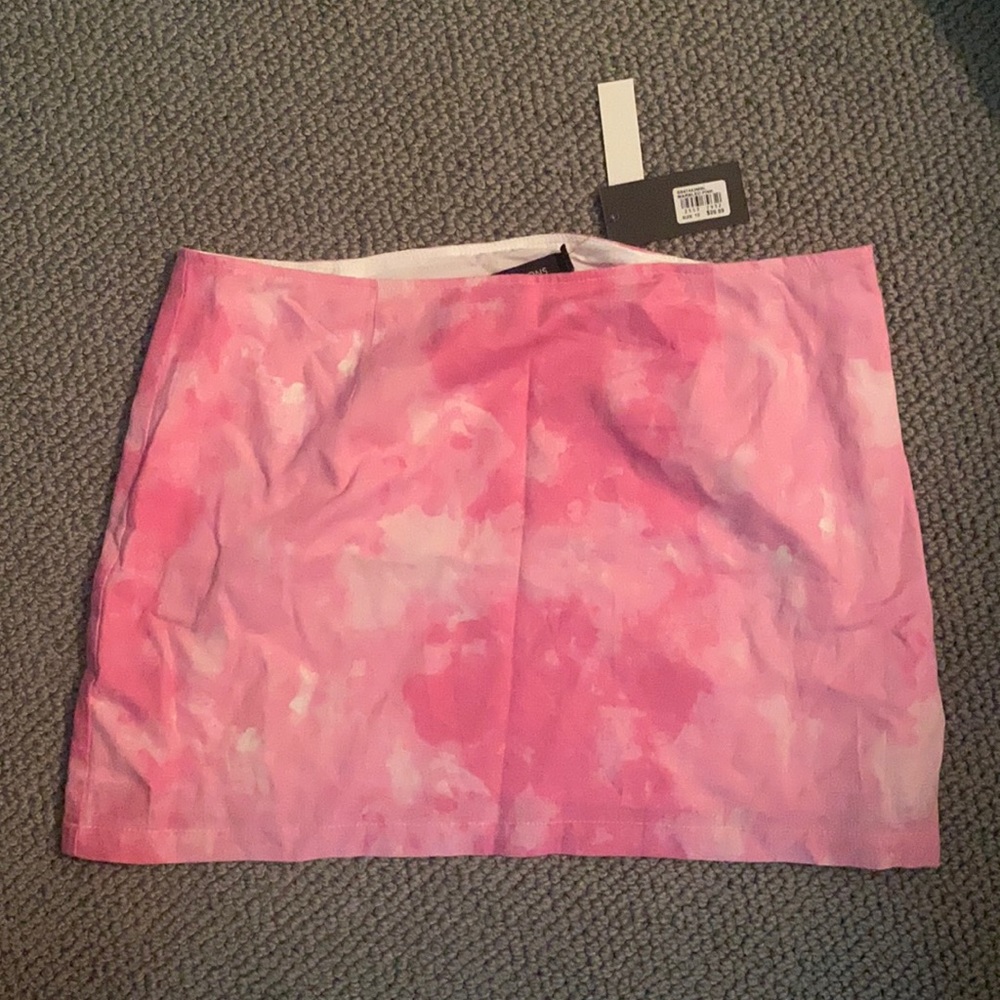 Glassons marbled pink skirt.